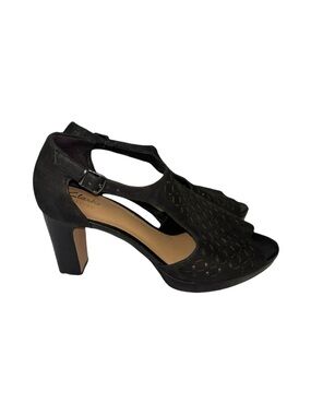 Clarks Artistan Jenness Energy Laser Cut Leather Peep Toe Sandals Black Size 8